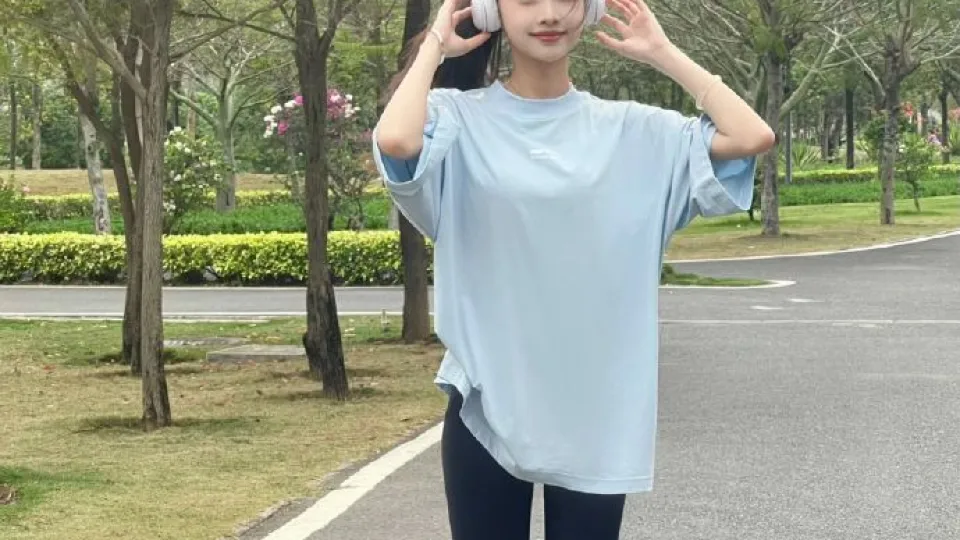 每日看料、女大校花每日投稿大赛、视频教程：画面信息密度视频观察｜r星必出精品封面